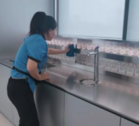 公司开荒保洁，家庭保洁小区物业保洁，深度保洁擦玻璃